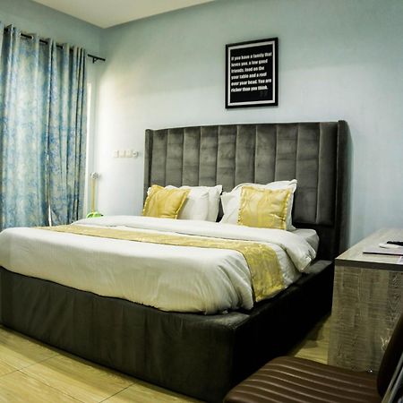Vibes Suites Kaba エクステリア 写真
